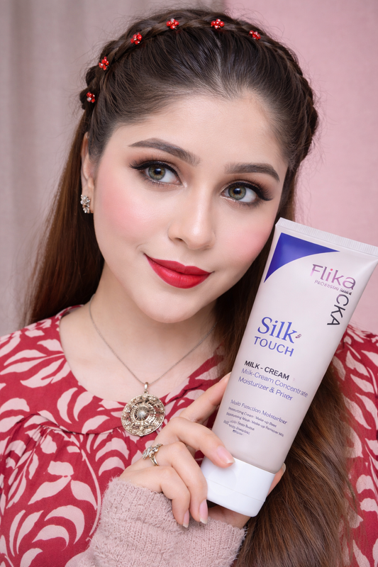 Flicka Silk Touch 3 in 1 Moisturizer and Primer for Face | Long-Lasting, Flawless and Dewy Makeup Base | Pore Minimizer | All Skin Types
